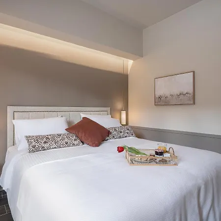 Emmanuel's Sea View Luxury *